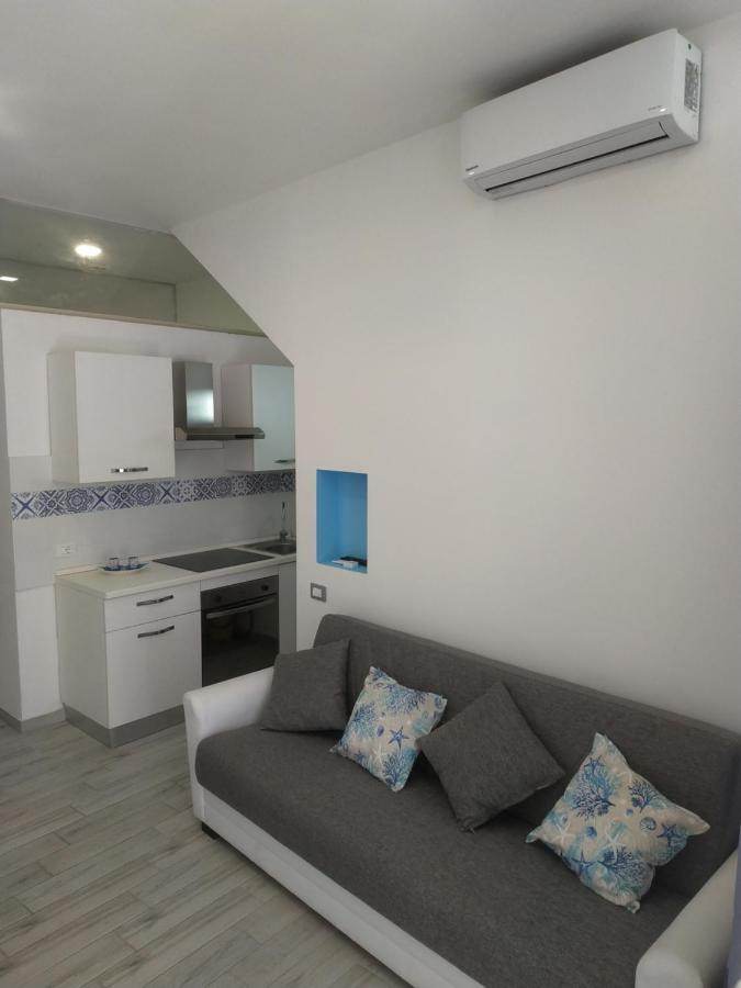 Loft Sul Mare Apartamento Giardini Naxos Exterior foto