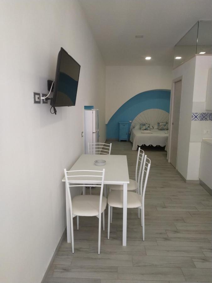 Loft Sul Mare Apartamento Giardini Naxos Exterior foto